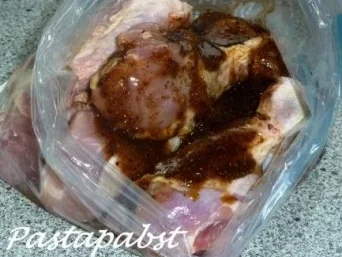 Gewürzhuhn auf Kartoffeln mit Melonenchutney - Rezept - Bild Nr. 4