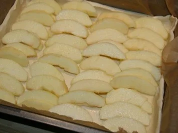 Kuchen: Apfel - Heidelbeer - Wähe mit Blätterteig - Rezept - Bild Nr. 3