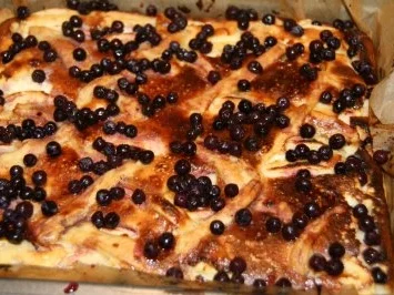 Kuchen: Apfel - Heidelbeer - Wähe mit Blätterteig - Rezept - Bild Nr. 4