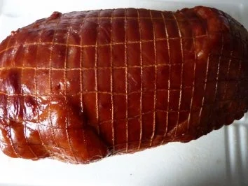 Rezept: Burgunder - Rollbraten mit Ahornsirup-Kruste an grünem Salat Bild Nr. 3 Burgunder - Rollbraten mit Ahornsirup-Kruste an grünem Salat - Rezept - Bild Nr. 3