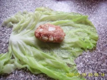 Rezept: Spitzkohl-Rouladen Bild Nr. 4 Spitzkohl-Rouladen - Rezept - Bild Nr. 4