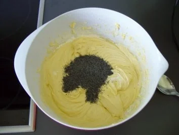 Rezept: Mohn-Zwetschgenkuchen Bild Nr. 4 Mohn-Zwetschgenkuchen - Rezept - Bild Nr. 4