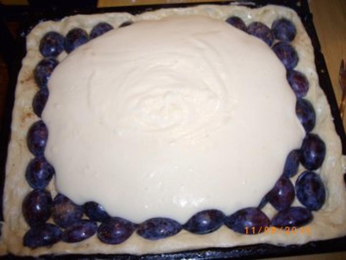 Pflaumenkuchen mit Puddingdecke und Hefeteigboden (nach Mama's Rezept !!!) - Rezept - Bild Nr. 5