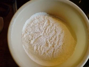 Rezept: Kleingebäck ~ Windbeutel Bild Nr. 3 Kleingebäck ~ Windbeutel - Rezept - Bild Nr. 3