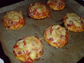 Pizzabrötchen - Rezept - Bild Nr. 12