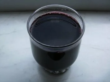 Holundersaft  -- der ist So köstlich - Rezept