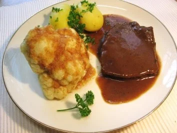 Rezept: Blumenkohl mit knusprigen Butterbröseln Bild Nr. 2 Blumenkohl mit knusprigen Butterbröseln - Rezept - Bild Nr. 2