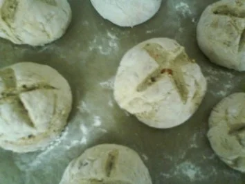 Rezept: Mediterrane Vollkornbrötchen Bild Nr. 22 Mediterrane Vollkornbrötchen - Rezept - Bild Nr. 22