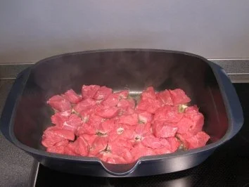 Paprika-/ Tomatengulasch - Rezept - Bild Nr. 4