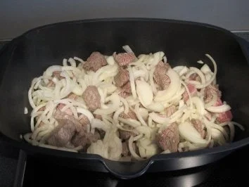 Paprika-/ Tomatengulasch - Rezept - Bild Nr. 5