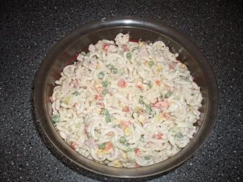 Rezept: Björns Nudelsalat Bild Nr. 2 Björns Nudelsalat - Rezept - Bild Nr. 2