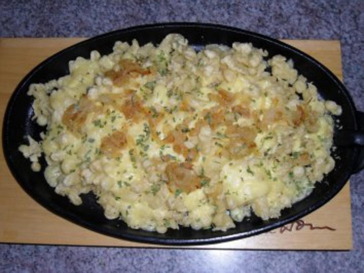 Allgäuer Käs´spätzle mit Röstzwiebeln - Rezept - kochbar.de