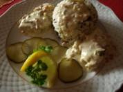 Seelachsröllchen in pikanter Soße - Rezept