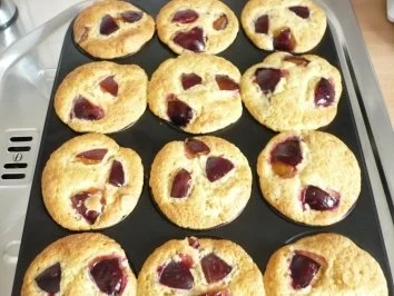 Rezept: Zwetschgen - Marzipan - Muffins Bild Nr. 7 Zwetschgen - Marzipan - Muffins - Rezept - Bild Nr. 7