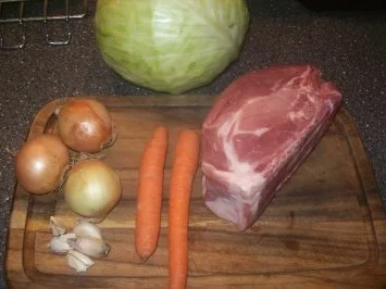 Schweinebraten auf Schmorkohl - Rezept - Bild Nr. 2