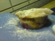 Himbeer Muffins mit weißen SChokostückchen - Rezept