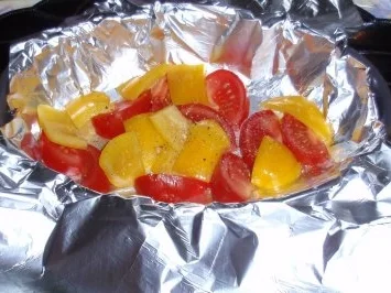 Saibling auf Gemüse in der Folie gegart mit Basmatireis - Rezept - Bild Nr. 2