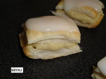 Rezept: Cremeschnitten Bild Nr. 12 Cremeschnitten - Rezept - Bild Nr. 12