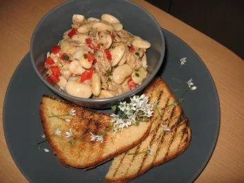 Rezept: Weißer Bohnen-Thunfischsalat Bild Nr. 3 Weißer Bohnen-Thunfischsalat - Rezept - Bild Nr. 3