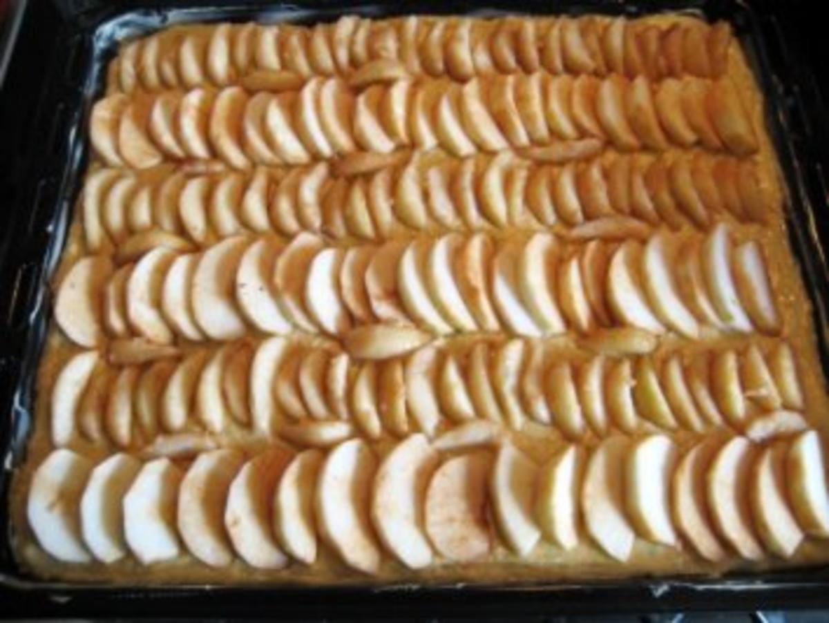 Apfel und Birnenkuchen mit Streusel vom Blech - Rezept - Bild Nr. 9
