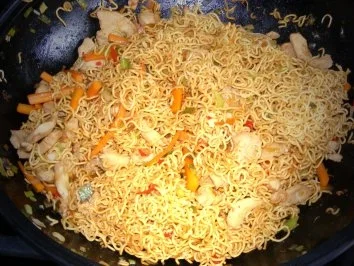 Rezept: boto's Asia Nudeln Bild Nr. 5 boto's Asia Nudeln - Rezept - Bild Nr. 5