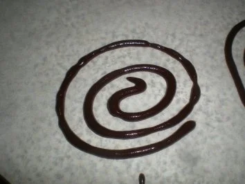 Rezept: Trüffel-Schoko-Eis in Love with geeister Eierlikörsauce Bild Nr. 8 Trüffel-Schoko-Eis in Love with geeister Eierlikörsauce - Rezept - Bild Nr. 8