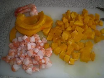 Spaghetti mit Pestosauce, Kürbis und Scampis - Rezept - Bild Nr. 6