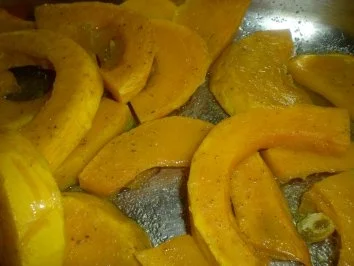 Spaghetti mit Pestosauce, Kürbis und Scampis - Rezept - Bild Nr. 5