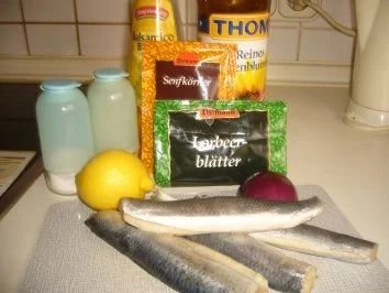 Rezept: Bratheringe mit roten Zwiebeln Bratheringe mit roten Zwiebeln - Rezept