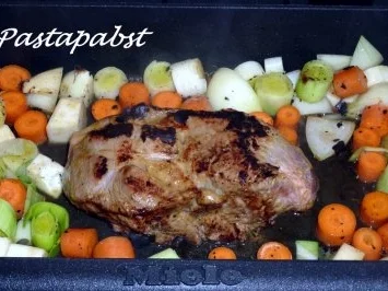 Schweinenackenbraten mit Rotweinsauce - Rezept - Bild Nr. 3