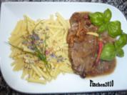 Pute in Riesling-Waldpilzsauce an Makkaroni - Rezept