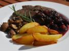 Rindersteaks in Heidelbeer-Balsamico-Sauce - Rezept