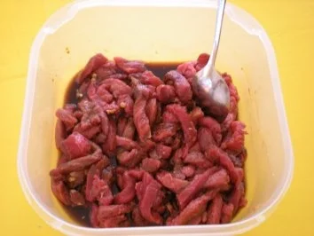 Fleisch: Rindfleischstreifen in Teriyakisauce mit Shiitakepilzen - Rezept - Bild Nr. 3