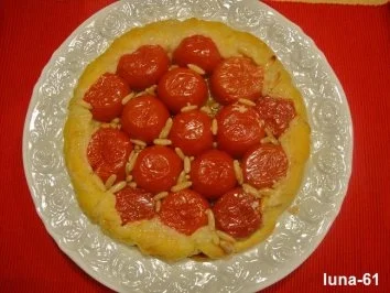 Rezept: TATIN ALL'ITALIANA - Italienischer Tomatentatin TATIN ALL'ITALIANA - Italienischer Tomatentatin - Rezept