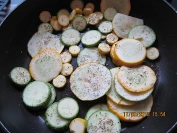 Lasagne mit Zuchinizwergen und frischen Tomaten - Rezept - Bild Nr. 4