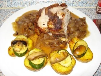 Krustenbraten mit Rotweinzwiebeln - Rezept - Bild Nr. 4