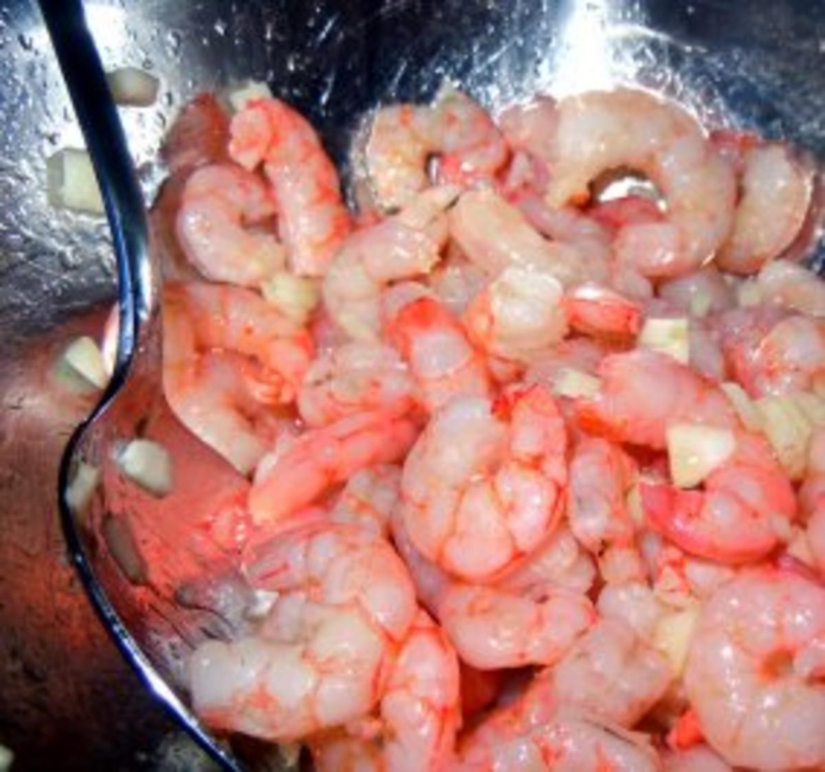 Shrimps und Hähnchen mit Bratreis - Rezept - Bild Nr. 2