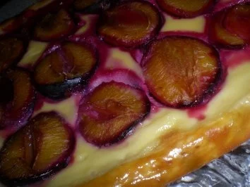 Rezept: Blätterteigkuchen mit Zwetschgen im Rahmteig Bild Nr. 2 Blätterteigkuchen mit Zwetschgen im Rahmteig - Rezept - Bild Nr. 2