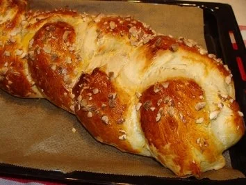 Rezept: Butterzopf Butterzopf - Rezept