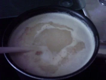 Ananas-Chili-Süppchen mit Schlagsahnehäubchen als Vorsuppe - Rezept - Bild Nr. 4