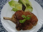 Gefülltes Kalbskotelett mit Blattsalat - Rezept