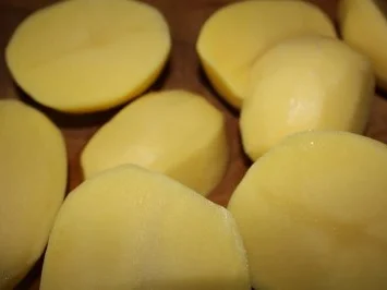 Knusprige Entenbrust mit Knoblauch-Bratkartoffeln und Orangenmöhren - Rezept - Bild Nr. 10