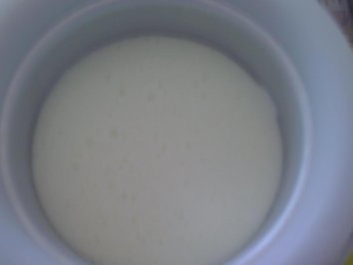 Buttermilch-Zitronen-Eis - Rezept - Bild Nr. 3