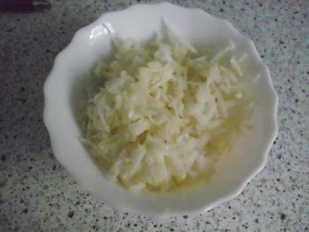 Hähnchensalat mit Äpfeln - Rezept - Bild Nr. 2