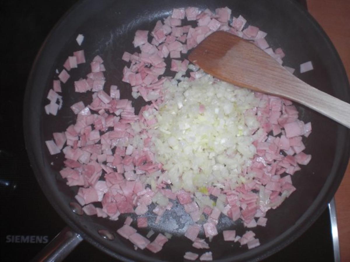 Nudeln mit Broccoli-Schinken-Soße - Rezept - kochbar.de