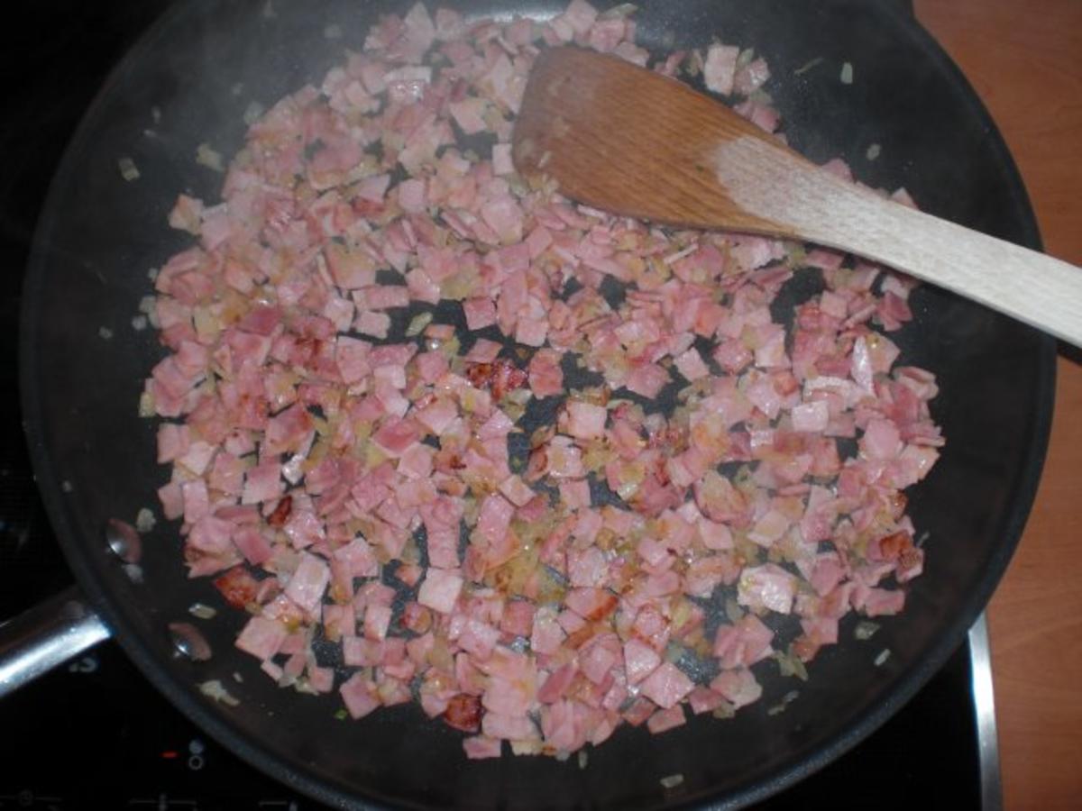 Nudeln mit Broccoli-Schinken-Soße - Rezept - Bild Nr. 6