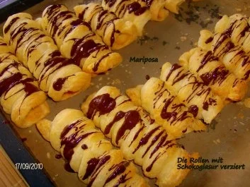 Schaumrollen mit Amaretto-Sahne-Füllung - Rezept - Bild Nr. 10