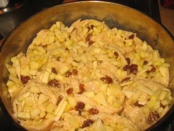 Rezept: Backwaren: Apfelrollen-Kuchen Bild Nr. 4 Backwaren: Apfelrollen-Kuchen - Rezept - Bild Nr. 4