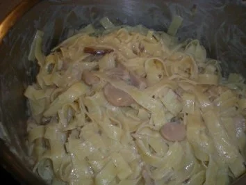 Rezept: Steinpilz Sahne Nudeln Bild Nr. 6 Steinpilz Sahne Nudeln - Rezept - Bild Nr. 6