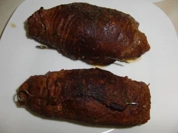 Rezept: Rind : Rinderrouladen mit Hackmasse der besonderen Art Bild Nr. 3 Rind : Rinderrouladen mit Hackmasse der besonderen Art - Rezept - Bild Nr. 3